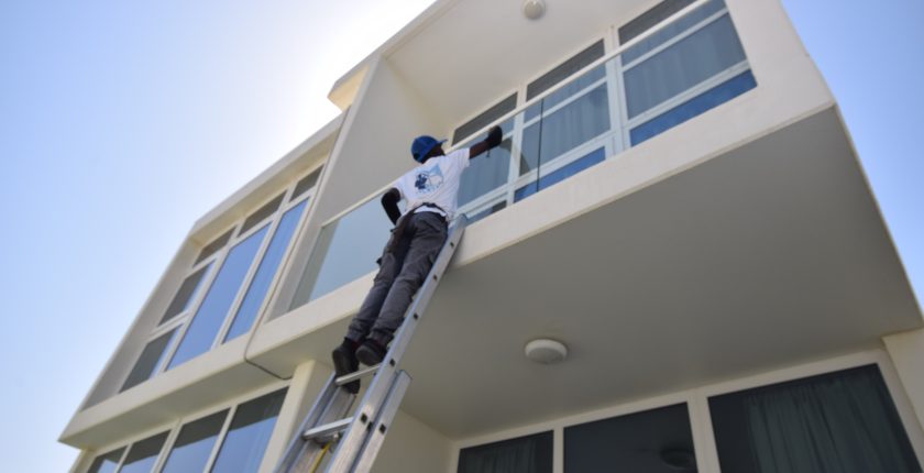 window cleaner