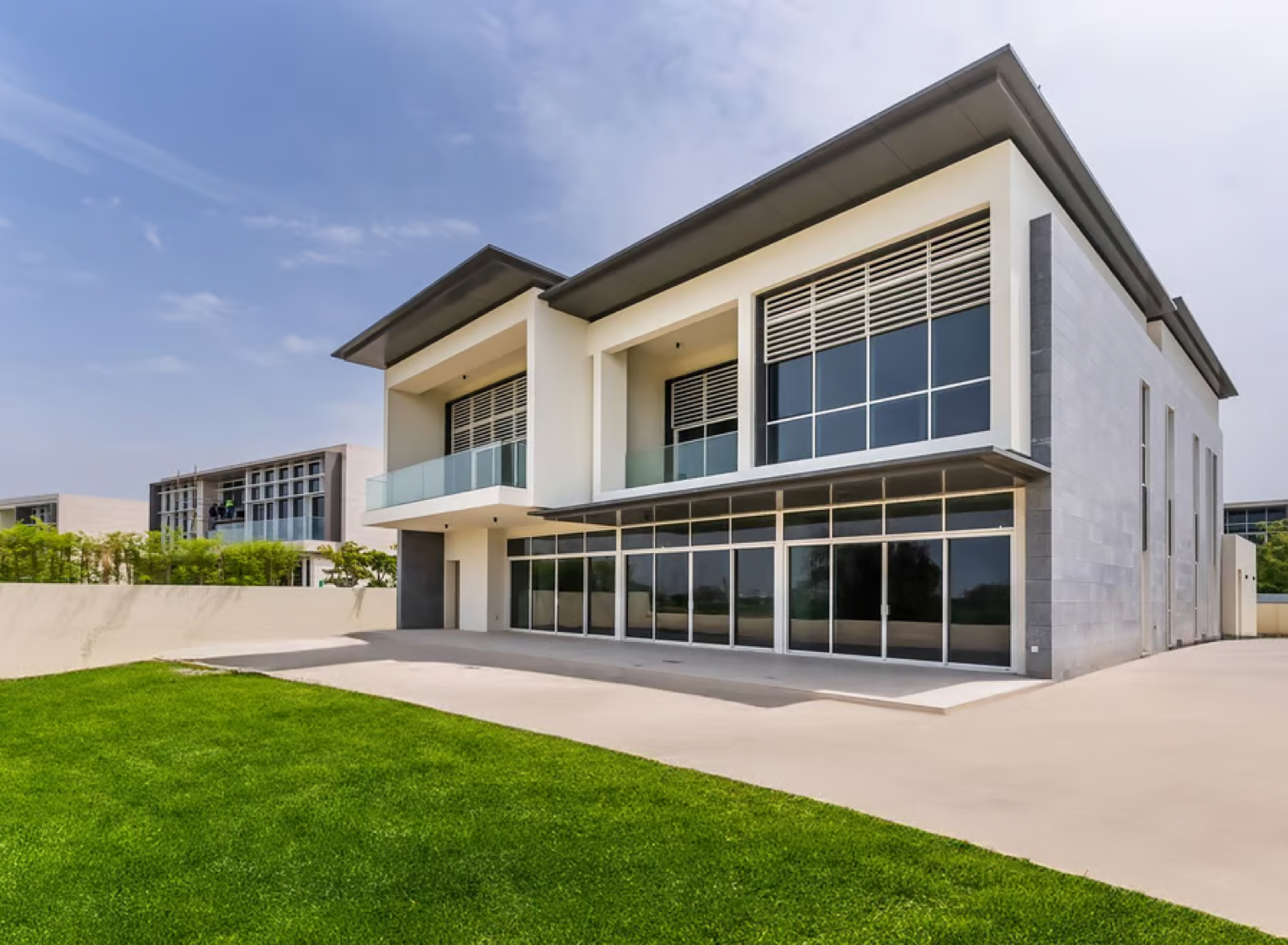 Villa window cleaning in Dubai Hills Estate Dubai